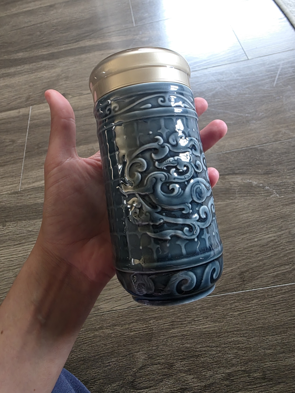 ACERA Liven Tourmaline Ceramic Travel Mug Blue Scroll